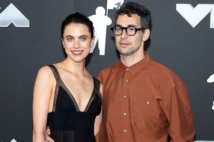 Unveiling The Dynamics: Jack Antonoff And Margaret Qualley's Age Difference Explored