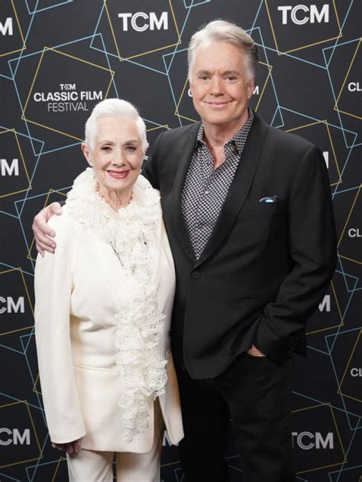 Unveiling The Enigmatic Height Of Shirley Jones