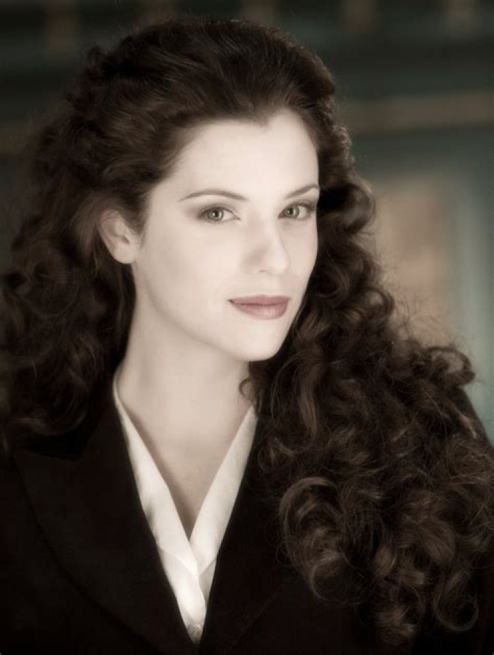 Unveiling The Enigmatic Jessica De Gouw: A Journey Through Her Life And Career
