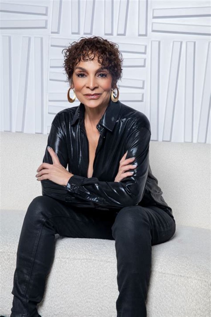 Unveiling The Enigmatic World Of Jasmine Guy's Relationships