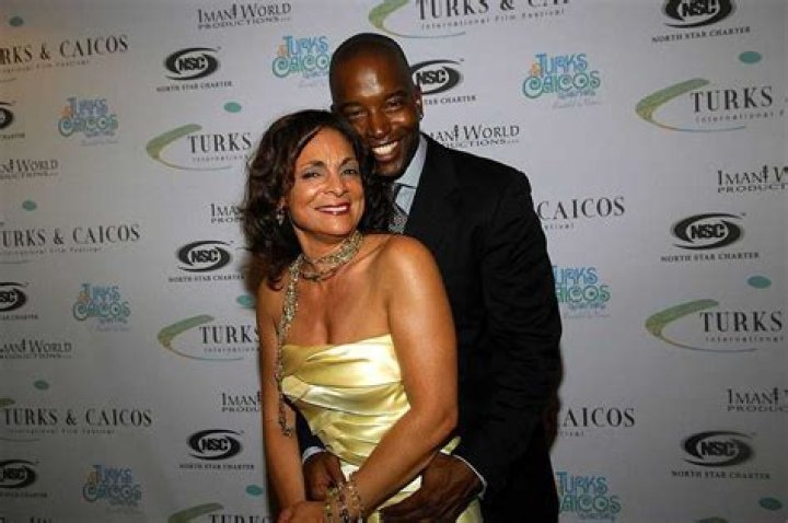 Unveiling The Love Life Of Jasmine Guy: Who Is Jasmine Guy Married To?