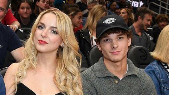 Unveiling The Mystery: Who Is McKenna Grace's Boyfriend?