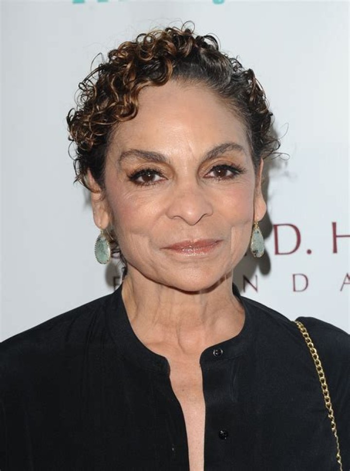 Unveiling The Secrets Of Jasmine Guy's Family