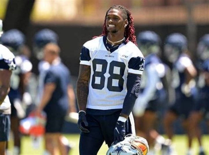 Unveiling The Stats: What Is Ceedee Lamb Height And Weight?