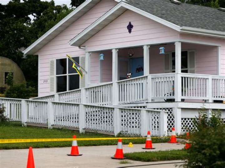 Unveiling The Truth: Crime Scene Photos Of Dee Dee Blanchard