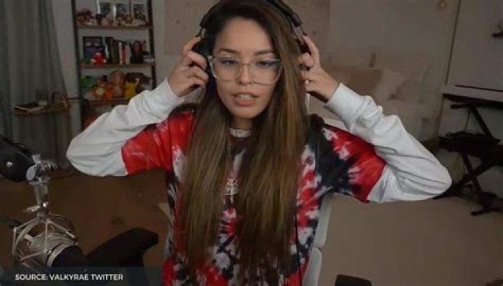 Valkyrae slams Twitch hot tub stream haters: 
