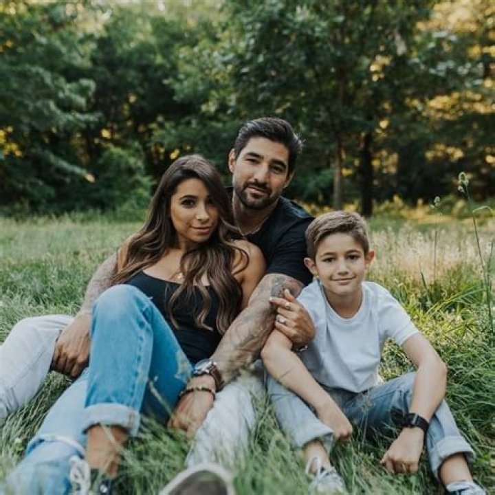 Vanessa Hernandez And Nick Castellanos: A Deep Dive Into Their Lives And Relationship
