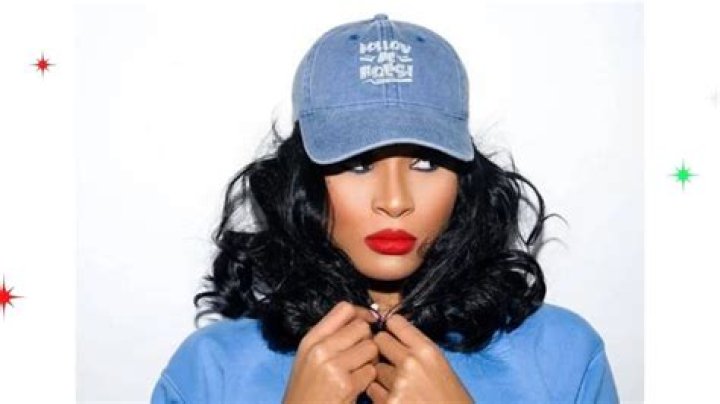 Vena Excell- Son, Bio, Wiki, Age, Boyfriend, Net worth
