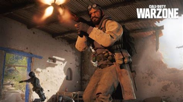 Warzone hack free trials blamed for massive spike in cheaters in Season 4