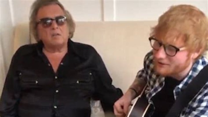 Watch Ed Sheeran sing 'Vincent' with Don McLean backstage - video