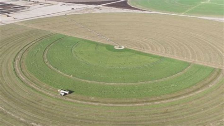 Water drilling permits for Saudi Arabia-owned farm in Arizona revoked