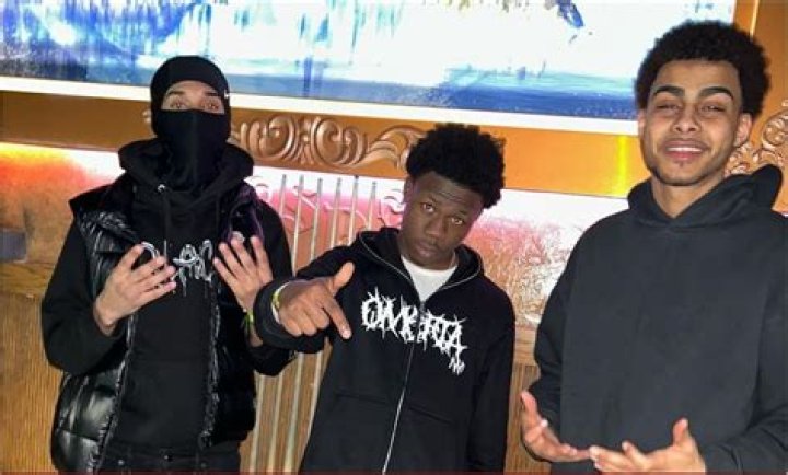 What happened to Mdot EBK ? Tributes pour in as 18-year old drill rapper passes away