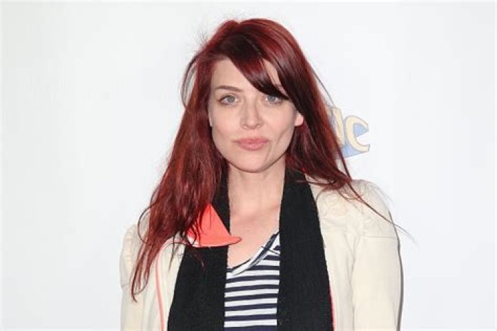 What is Amber Benson Net Worth 2024: Insight Into Her Earnings & Assets