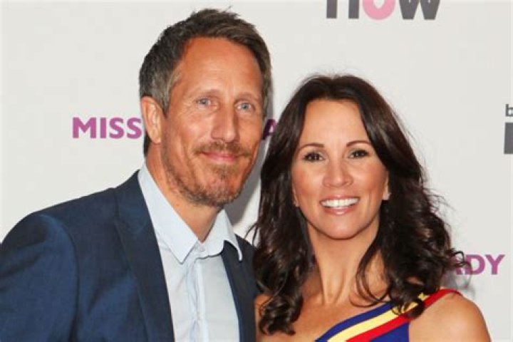 What is Andrea McLean Net Worth 2024: Income and Investment Insights