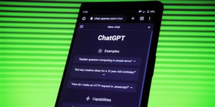 What Is Forefront AI and Is It Better Than ChatGPT?