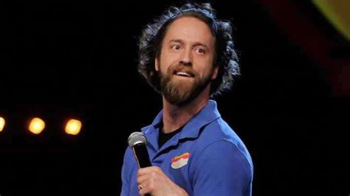 What is Josh Blue Net Worth 2024: Bio, Age, Height, Family, Comedic Style, And More