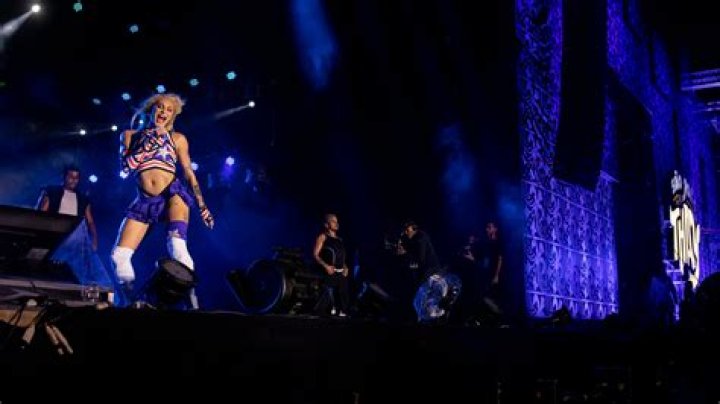 What is Pabllo Vittar Net Worth 2024: Salary, Income and Financial Insights