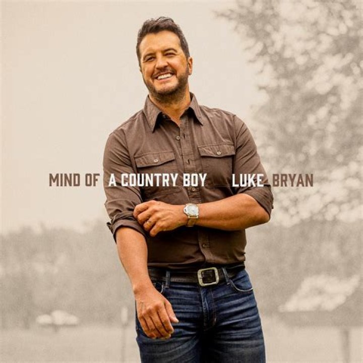 When Country Meets Politics: Luke Bryan And Trump