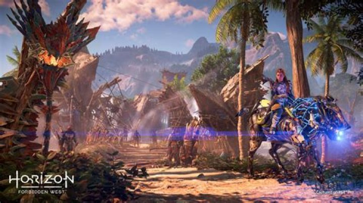 Where to Find Fanghorns in Horizon Forbidden West