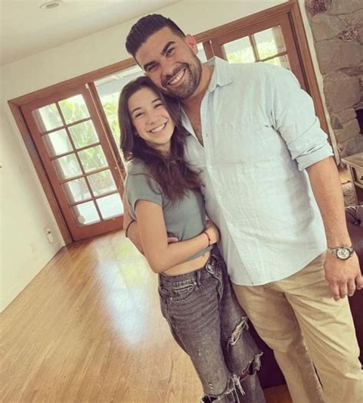 Who Are Scarlett Estevez’s Parents? Facts About Her