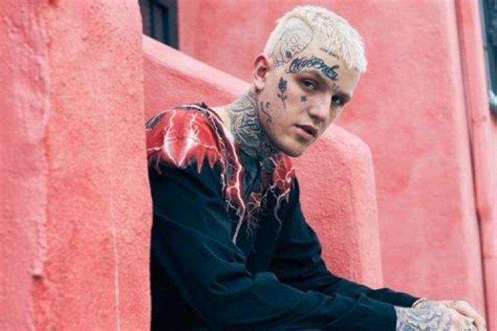 Why dead rapper Lil Peep was an icon for millennial style