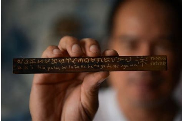 Why Philippine millennials are reviving Baybayin, an ancient written script