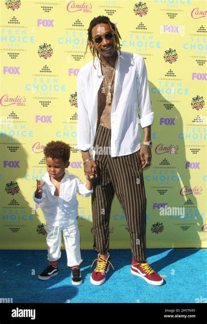 WIZ KHALIFA, SON, AND DAD HAVE A FUN TIME AT LEGOLAND