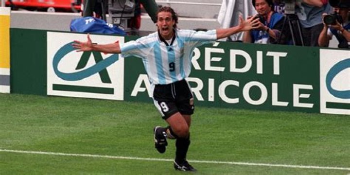 World Cup countdown: 50 days, Argentina moment number 16, Gabriel BATISTUTA
