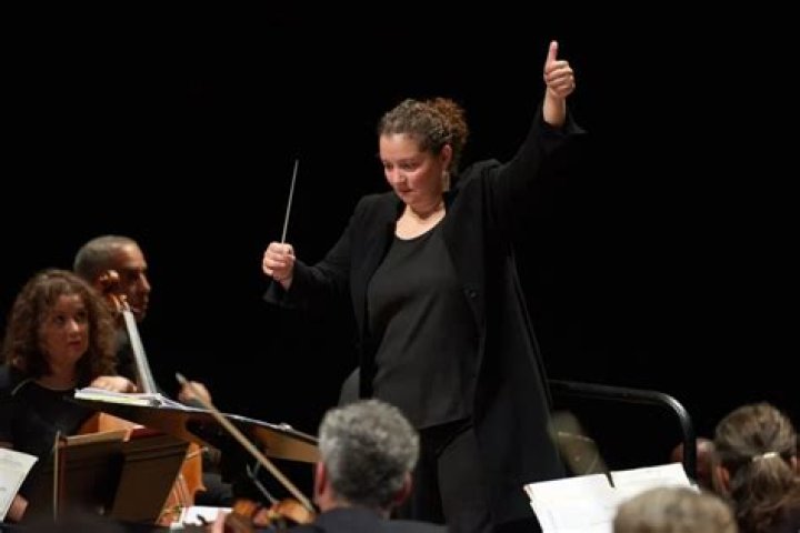 Zahia Ziouani Mariage : La Cheffe d’Orchestre Révèle les Détails de son Union avec son Mari